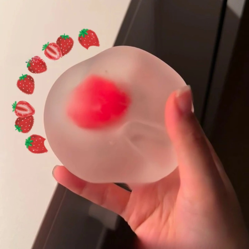 Kids & Toys Expo Saudi Arabia - Squishy Aardbei Stressbal Zacht Fidget Zintuiglijk